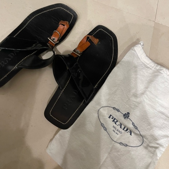 Black/Brown Prada Flip Flops - Picture 1 of 6